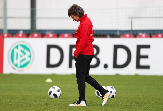 DFB Women National Team Training Leipzig 04 04 2018 RBL Training Center Football BR Germany GER Women National Team Training The women DFB selection trained before their World Cup qualifier on Saturday against the Czech Republic in the RB Leipzig training center In the picture Interims co trainer Ulrike Ballweg GER DFB selection women