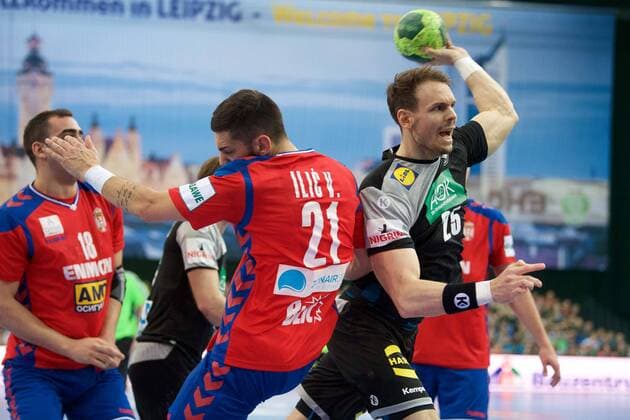 Handball Leipzig 04 04 2018 Internationals DHB Test match Germany GER Serbia SRB Kai Häfner Germany No 25 Häfner Hafner Vanja Ilic Serbia No 21