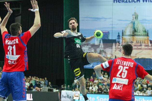 Handball Germany vs Serbia Leipzig 2018 Handball Laenspiel der Maenner Germany Germany vs Serbia Serbia on 04 04 2018 in the Arena Leipzig Germany Pictured Fabian WIEDE 10 GER Drasko NENADIC 31 SRB Nemanja ZELENOVIC 25 SRB xjkx