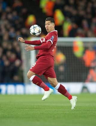Liverpool v Manchester City UEFA Champions League Quarter Final Roberto Firmino of Liverpool collects the ball during the UEFA Champions League Quarter Final match at Anfield, Liverpool Content Not Available For UK Newspapers Copyright: xRussellxHartx FIL-11605-0001