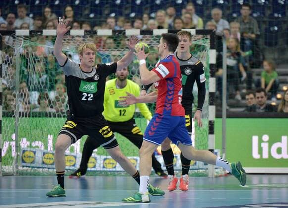 Marian Michalczik GER 22 and Niclas Pieczkowski GER 43 against Nemanja Zelenovic SRB 25 at the match Germany GER vs Serbia SRB Handball Laenderspiel EHF Testspiel 04 04 2018 Leipzig Copyright: xEIBNER ChristianxModlax EP_CMA