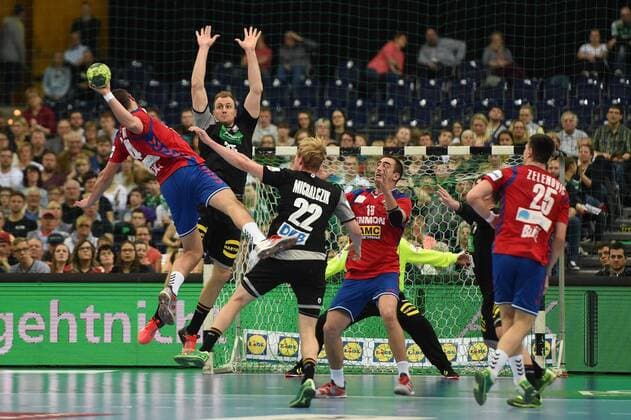 Handball Mens International in Leipzig Season 2017 18 Germany Serbia Bogdan Radivojevic No. 14 Serbia Julius Kühn No. 35 Germany Marian Michalczik No. 22 Germany Vladimir Jevtic No. 18 Serbia Nemanja Zelenovic No. 25 Serbia 04 04 18 Copyright: xMichaelxHundtx xMatthiasxKochx
