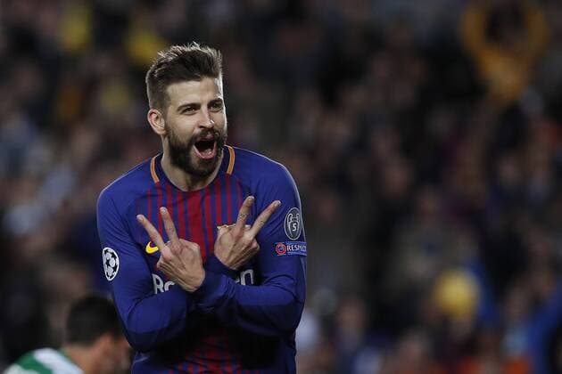 Bilder des Tages - SPORT 4th April 2018, Camp Nou, Barcelona, Spain; UEFA Champions League football, quarter final 1st leg, Barcelona versus AS Roma; Gerard Pique of FC Barcelona Barca scores his goal for 3-0 and celebrates the goal in the 59th minute  ActionPlus12008394