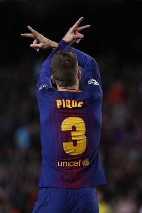 4th April 2018, Camp Nou, Barcelona, Spain; UEFA Champions League football, quarter final 1st leg, Barcelona versus AS Roma; Gerard Pique of FC Barcelona Barca scores his goal for 3-0 and celebrates the goal in the 59th minute  ActionPlus12008395