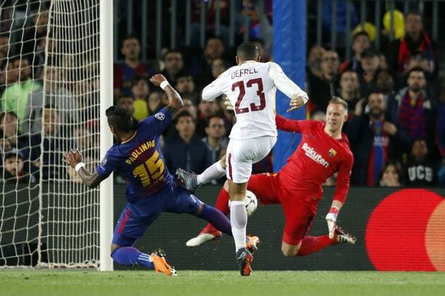 (l-r) Paulinho of FC Barcelona Barca Gregoire Defrel of AS Roma, goalkeeper Marc-Andre ter Stegen of FC Barcelona during the UEFA Champions League quarter final match between FC Barcelona and AS Roma at the Camp Nou stadium on April 04, 2018 in Barcelona, Spain. UEFA Champions League 2017 2018 xVIxVIxImagesx xMauricexvanxSteenxIVx 10543336