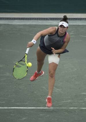 April 4,2018: Caroline Dolehide (USA) loses to Anastasia Sevastova (LAT) 7-5, 6-7, 6-1, at the Volvo Car Open being played at Family Circle Tennis Center in Charleston, South Carolina. Â© Tennisclix CSM TENNIS 2018: Volvo Car Open APRIL 04 - ZUMAc04_ 20180404_zaf_c04_032 Copyright: xLesliexBillmanx