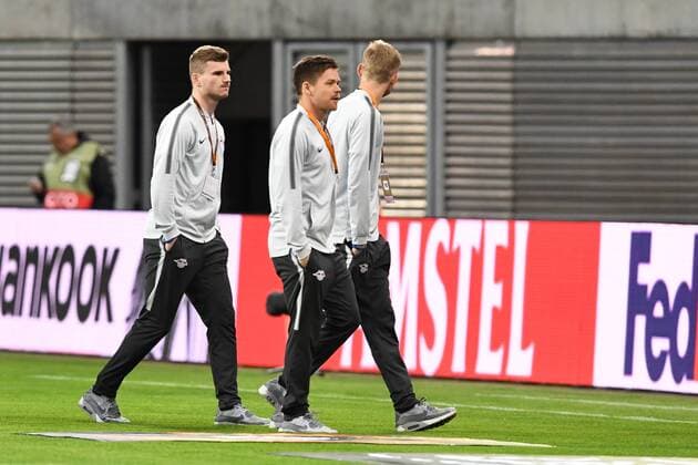 Soccer Mens Season 2017 2018 Europa League quarter-finals First leg RB Leipzig Olympique Marseille Timo Werner No. 11 RB Leipzig Dominik Kaiser No. 24 RB Leipzig before the match at the 05.04.2018 Copyright: xMatthiasxKochx