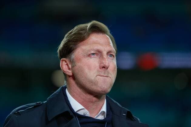05 04 2018 xtgx Football UEFA Europa League RB Leipzig Olympique Marseille emspor v l Ralph Hasenhüttl Leipzig Coach Portrait Portrait single picture thoughtfully strained Leipzig