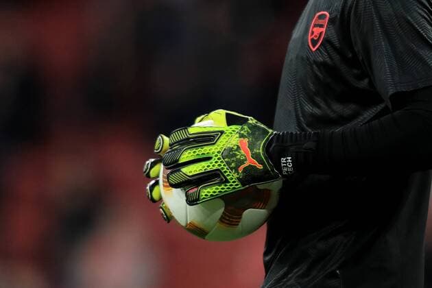 5th April 2018, Emirates Stadium, London, England; UEFA Europa League football, quarter final, 1st leg, A view of Arsenal keeper Petr Cech s gloves  ActionPlus12008892