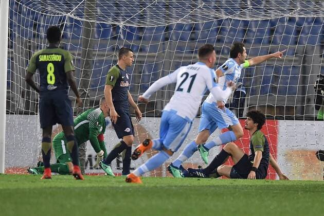 Esultanza dopo il gol di Senad Lulic Lazio. Goal celebration. Roma 05-04-2018 Stadio Olimpico Football Calcio Europa League 2017 2018 Lazio - Salzburg Lazio - Salisburgo Foto Antonietta Baldassarre Insidefoto AntoxBalda