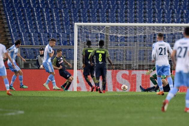 il gol di Senad Lulic Lazio. Goal celebration. Roma 05-04-2018 Stadio Olimpico Football Calcio Europa League 2017 2018 Lazio - Salzburg Lazio - Salisburgo Foto Antonietta Baldassarre Insidefoto AntoxBalda