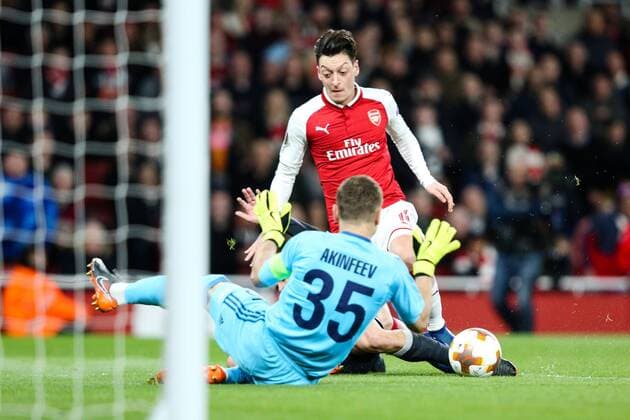 Mesut Ozil of Arsenal is fouled in the box during the UEFA Europa League Quarter-Final 1st leg match at the Emirates Stadium, London. Picture date 5th April 2018. Picture credit should read: Charlie Forgham-Bailey Sportimage EDITORIAL USE ONLY. No use with unauthorised audio, video, data, fixture lists, club league logos or live services. Online in-match use limited to 120 images, no video emulation. No use in betting, games or single club league player publications.