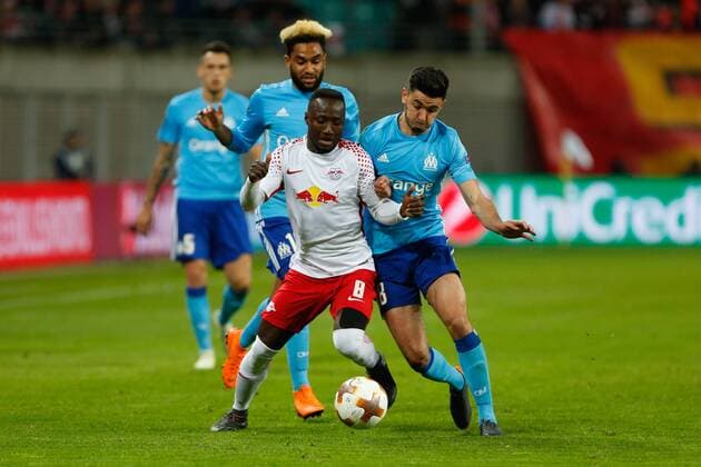 05 04 2018 xtgx Football UEFA Europa League RB Leipzig Olympique Marseille emporer Naby Keita Leipzig 8 Morgan Sanson Olympique Marseille 8 duel fight tackle Leipzig