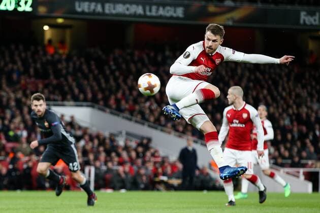 Bilder des Tages - SPORT Aaron Ramsey of Arsenal scoring his 2nd goal and his side s 3rd goal during the UEFA Europa League Quarter-Final 1st leg match at the Emirates Stadium, London. Picture date 5th April 2018. Picture credit should read: Charlie Forgham-Bailey Sportimage EDITORIAL USE ONLY. No use with unauthorised audio, video, data, fixture lists, club league logos or live services. Online in-match use limited to 120 images, no video emulation. No use in betting, games or single club league player publications.