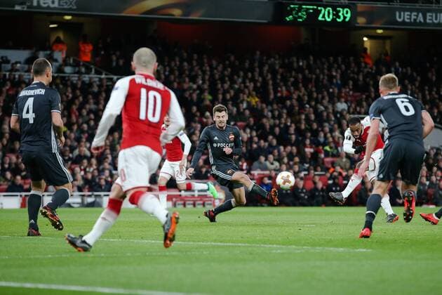Alexandre Lacazette of Arsenal scoring his 2nd goal during the UEFA Europa League Quarter-Final 1st leg match at the Emirates Stadium, London. Picture date 5th April 2018. Picture credit should read: Charlie Forgham-Bailey Sportimage EDITORIAL USE ONLY. No use with unauthorised audio, video, data, fixture lists, club league logos or live services. Online in-match use limited to 120 images, no video emulation. No use in betting, games or single club league player publications.
