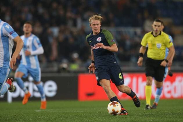 SOCCER - EL, Lazio vs RBS ROME,ITALY,05.APR.18 - SOCCER - UEFA Europa League, quarterfinal, SS Lazio vs Red Bull Salzburg. Image shows Xaver Schlager (RBS). GEPAxpictures xMathiasxMandl