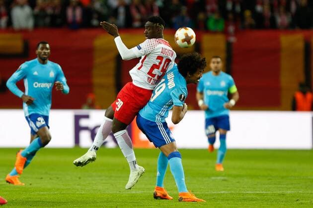 05 04 2018 xtgx Football UEFA Europa League RB Leipzig Olympique Marseille emspor by Jean Kevin Augustin Leipzig 29 Luiz Gustavo Olympique Marseille 19 duel duel fight tackle Leipzig