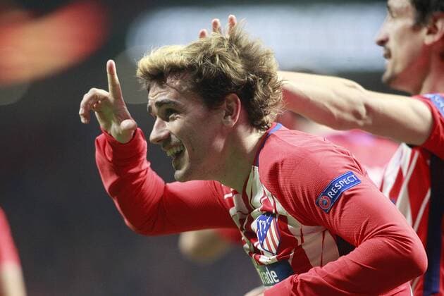 Atletico de Madrid s Antoine Griezmann (l) and Stefan Savic celebrate goal during Europa League Quarter-finals, 1st leg. April 5,2018.  (2018040537)