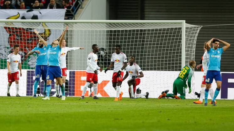 05 04 2018 xtgx Football UEFA Europa League RB Leipzig Olympique Marseille emspor v l Konstantinos Mitroglu Olympique Marseille 11 Lucas Ocampos Olympique Marseille 5 Morgan Sanson Olympique Marseille 8 disappointed looks disappointed dejectedly disappointed Leipzig