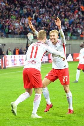 Timo Werner RB Leipzig and Konrad Laimer RB Leipzig re dancing after 1 0 RB Leipzig vs Olympique Marseille Soccer UEFA Europa League 05 04 2018 Leipzig Copyright: xEIBNER BertxHarzerx EP_BHR
