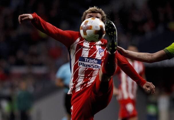 Antoine Griezmann of Atletico de Madrid during the UEFA Europe League 2017 18 quarter finals, first leg match between Atletico de Madrid and Sporting Portugal, at Wanda Metropolitano Stadium in Madrid on April 5, 2018. (Photo by Guille Martinez Cordon Press)  xGuillexMartinezx xEuropaxLeaguex2017 18:xAtleticoxdexMadridxvsxSportingxPortugalx