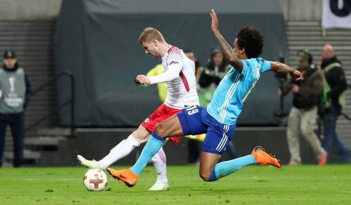 RB Leipzig Marseille Soccer Euro League Leipzig 05 04 2018 Red Bull Arena Soccer UEFA Euro League quarter-finals RB Leipzig vs. Olympique de Marseille Pictured v l Timo Werner 11 RB Leipzig and Luiz Gustavo 19 Marseille