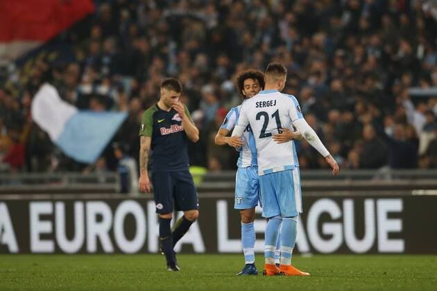 SOCCER - EL, Lazio vs RBS ROME,ITALY,05.APR.18 - SOCCER - UEFA Europa League, quarterfinal, SS Lazio vs Red Bull Salzburg. Image shows Felipe Anderson, Sergej Milinkovic Savic (Lazio) and Duje Caleta-Car (RBS). GEPAxpictures xMathiasxMandl