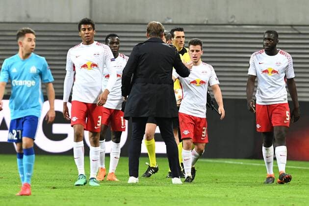 Football Mens Season 2017 2018 Europa League Quarter-finals First leg RB Leipzig Olympique Marseille Cheers after the final whistle Head coach Ralph Hasenhüttl RB Leipzig thanks its players Bernardo Nr 3 RB Leipzig Bruma Nr 17 RB Leipzig Diego Demme Nr 31 RB Leipzig Dayot Upamecano Nr 5 RB Leipzig 05 04 2018 Copyright: xMatthiasxKochx