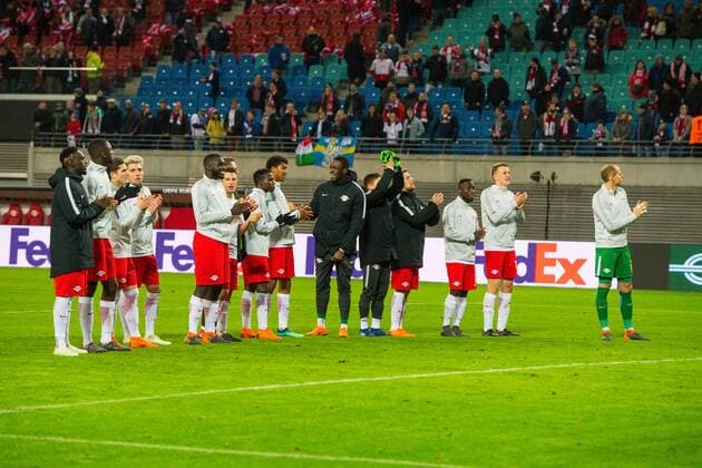 GER Europa League RB Leipzig vs Olympique Marseille 05 04 2018 Red Bull Arena Leipzig GER Europa League RB Leipzig vs Olympique Marseille in the picture Cheers of the players of RB Leipzig after the 1 0 victory against Olympique Marseille nordphotoxDostmann nph00325