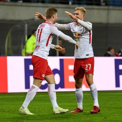 Timo Werner RB Leipzig 11 Konrad Laimer RB Leipzig 27 goalscoring Cheers Torjubel Goalkeeping celebrate the goal goal celebration Cheer over the Goal to 1 0 by Timo Werner RB Leipzig 11 Optimistic Action Action Soccer UEFA Europa League RB Leipzig Olympique Marseille xslx