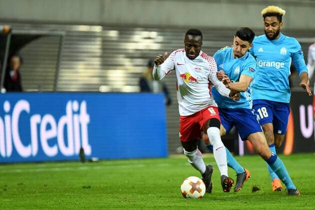 V left Naby Keita RB Leipzig 8 Morgan Sanson Olympique Marseille 8 in duel Duel tackle Dynamics Action Action Football UEFA Europa League RB Leipzig Olympique Marseille xslx