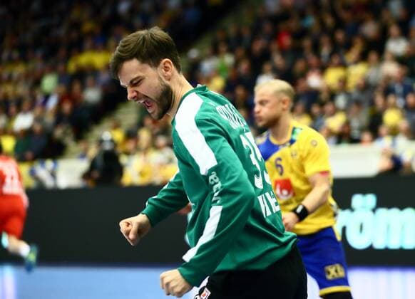 180407 Croatias Mate Sunjic jubels and Swedens Hampus Jildenbäck deplores during the international match between Sweden and Croatia on April 7, 2018 in Norrköping  Copyright: JosefinexLoftenius BB180407LO014