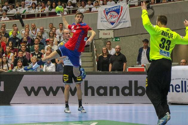 Serbias Mladen Sotic vs. Germany Andreas Wolff Germany vs Serbia Handball Laenderpiel 07 04 2018 Dortmund North Rhine Westphalia Germany Westfalenhalle Copyright: xAgentur54Gradx SebastianxSendlakx
