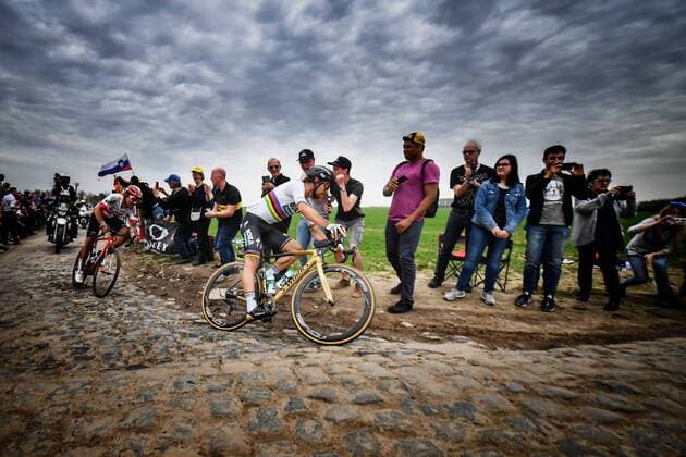 Themen der Woche - SPORT Slovakian Peter Sagan of Bora-Hansgrohe pictured in action during the 116th edition of the Paris-Roubaix one day cycling race, from Compiegne, near Paris to Roubaix. DAVIDxSTOCKMAN  x05326569x