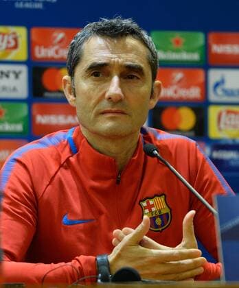 April 9, 2018 - Rome, Italy - Ernesto Valverde, head coach of FC Barcelona Barca during the FC Barcelona press conference PK Pressekonferenz on the eve of the UEFA Champions League match between AS Roma and FC Barcelona at Olympic Stadium on 09 april, 2018 in Rome, Italy Barcelona press conference  - ZUMAn230 20180409_zaa_n230_329 Copyright: xSilviaxLorex