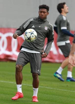 David Alaba on the ball Soccer FC Bayern Munich Final training before the CL game against Sevilla FC 10 04 2018