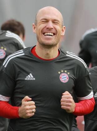 Arjen Robben laughs with joy Football FC Bayern Munich Final training before the CL game against Sevilla FC 10 04 2018