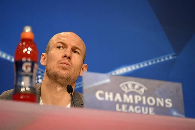 10 4 2018 Football Champions League 2017 2018 FC Bayern Munich Press conference in the Allianz Arena ahead of the Champions League match against Sevilla Arjen Robben FC Bayern München are pleased to provide the journalists with information
