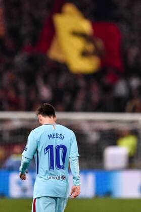 Bilder des Tages - SPORT Fußball, CL, AS Rom - FC Barcelona April 10, 2018 - Rome, Italy - Lionel Messi of FC Barcelona Barca looks dejected during the UEFA Champions League Quarter Final match between Roma and FC Barcelona at Stadio Olimpico, Rome, Italy on 10 April 2018. Roma v FC Barcelona.UEFA Champions League Quarter Final .10 04 2018.  - ZUMAn230 20180410_zaa_n230_404 Copyright: xGiuseppexMaffiax