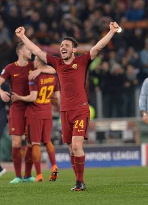 Fußball, CL, AS Rom - FC Barcelona April 10, 2018 - Rome, Italy - Alessandro Florenzi celebrates the victory during the UEFA Champions League quarter final match between AS Roma and FC Barcelona Barca at the Olympic stadium on April 10, 2018 in Rome, Italy. AS Roma v FC Barcelona - UEFA Champions League Quarter Final Second Leg  - ZUMAn230 20180410_zaa_n230_496 Copyright: xSilviaxLorex