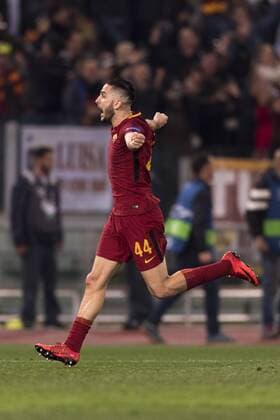 Fußball, CL, AS Rom - FC Barcelona Konstantinos Manolas of Roma Final Joy during the Uefa Champions League Quarter-finals , 2st leg, match between Roma 3-0 Barcelona at Olimpic Stadium on April 10, 2018 in Roma, Italy. Noxthirdxpartyxsales  (75891781)