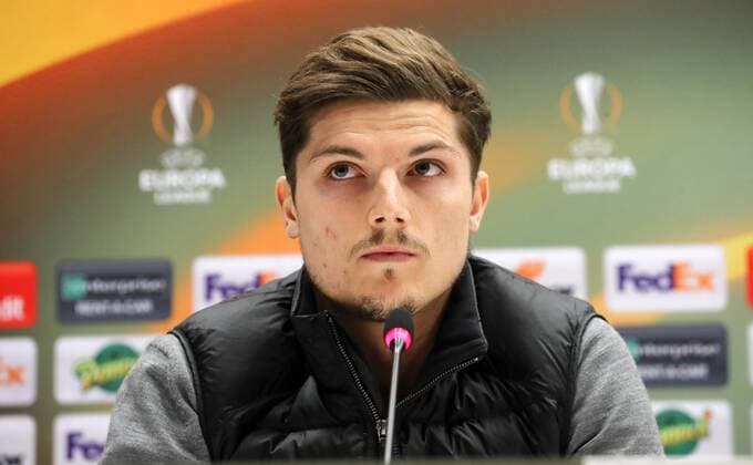 RB Leipzig Press Conference Football Euro League Marseille 11 04 2018 Stade Velodrome Football UEFA Euro League quarter-finals Press Conference of RB Leipzig on the eve of the EL match Olympique Marseille vs. RB Leipzig Pictured Marcel Sabitzer 7 RB Leipzig