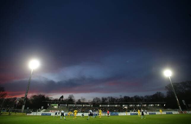 Stuttgart Football wfv Pokal quarterfinal Stuttgarter Kickers vs SG Sonnenhof Großaspach Overview Evening sky