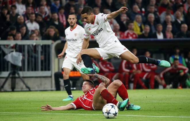 UEFA Champions League FC Bayern Munich Sevilla FC Quarter-finals Relegation Quarter Finals 2nd leg 11 04 2018 at Allianz Arena Season 2017 18 xmdx Wissam BEN YEDDER 9 Sevilla FC James RODRIGUEZ 11 FC Bayern Muenchen FC Bayern Muenchen Sevilla FC