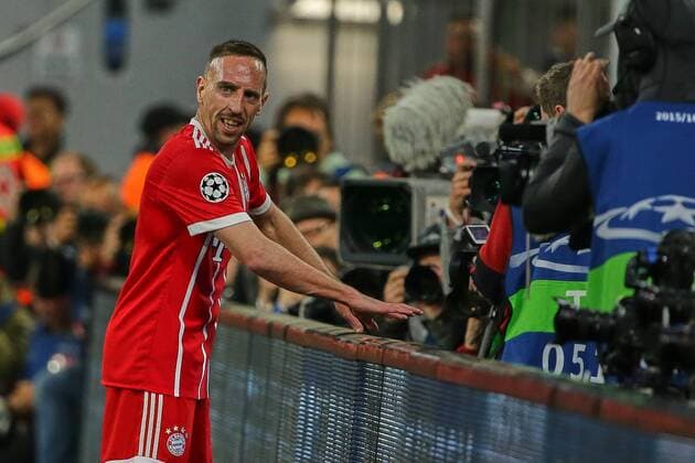 Munich Germany 11 04 2018 UEFA Champions League 2017 18 Season Quarter finals Second leg Bayern Munich Muenchen Sevilla FC Franck Ribery FCB is looking at DeFodi501