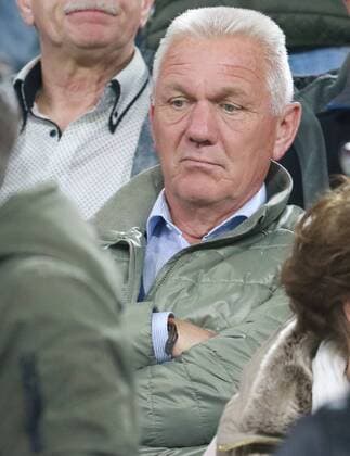 Hans Robbens father Arjen Robben is following the match Football UEFA Champions League FC Bayern Munich Sevilla FC 11 04 2018