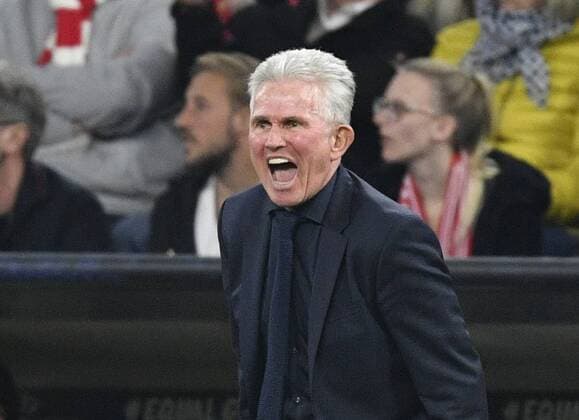Coach Coach Jupp Heynckes FC Bayern Munich FCB on the sidelines Gestic calls shouting dissatisfied FC Bayern Munich FCB vs Sevilla FC UEFA Champions League CL Quarter-finals 2nd leg match 2017 2018 Munich Allianz Arena 11 04 2018 FC Bayern Munich FCB vs Sevilla FC