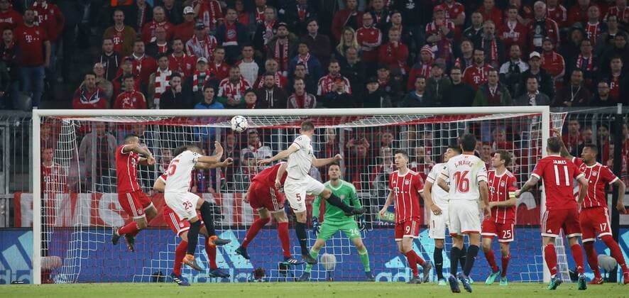 UEFA Champions League FC Bayern Munich Sevilla FC quarter-finals Relegation Quarter Finals 2nd leg 11 04 2018 in the Allianz Arena Season 2017 18 xmdx Clement LENGLET 5 Sevilla FC Bayern Munich Muenchen Sevilla FC