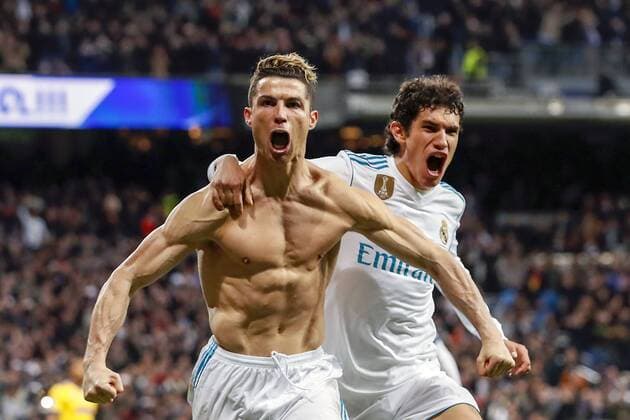 (L-R) Cristiano Ronaldo of Real Madrid, Jesus Vallejo of Real Madrid during the UEFA Champions League quarter final match between Real Madrid and Juventus FC at the Santiago Bernabeu stadium on April 11, 2018 in Madrid, Spain UEFA Champions League 2017 2018 xVIxVIxImagesx xMauricexvanxSteenxIVx 10619950