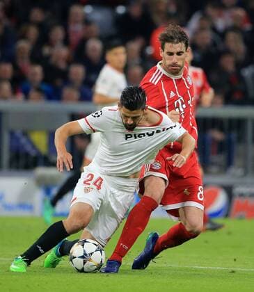20180411 Quarterfinals CL FC Bayern vs Sevilla FC Allianz Arena Football Sport in picture Nolito FC Sevilla vs Javi Martinez FCB